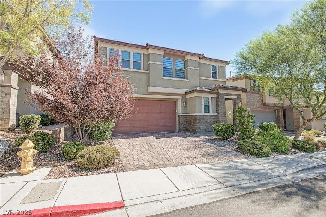932 Glenhaven Place photo 2