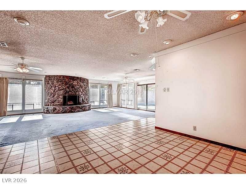 3489 RAWHIDE Street photo 2