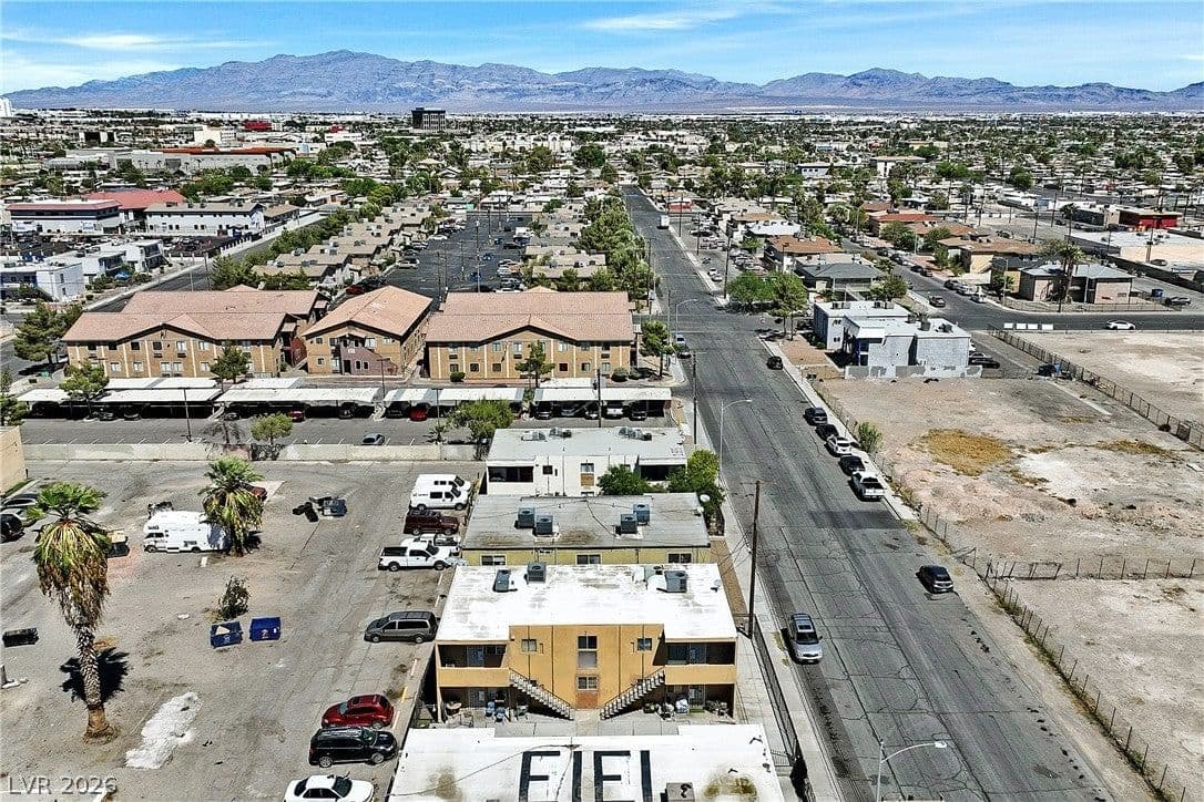 1317 23rd Street photo 3