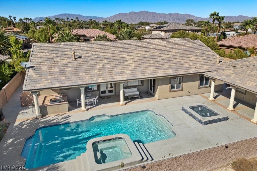 8035 Palm Cove Court photo 5