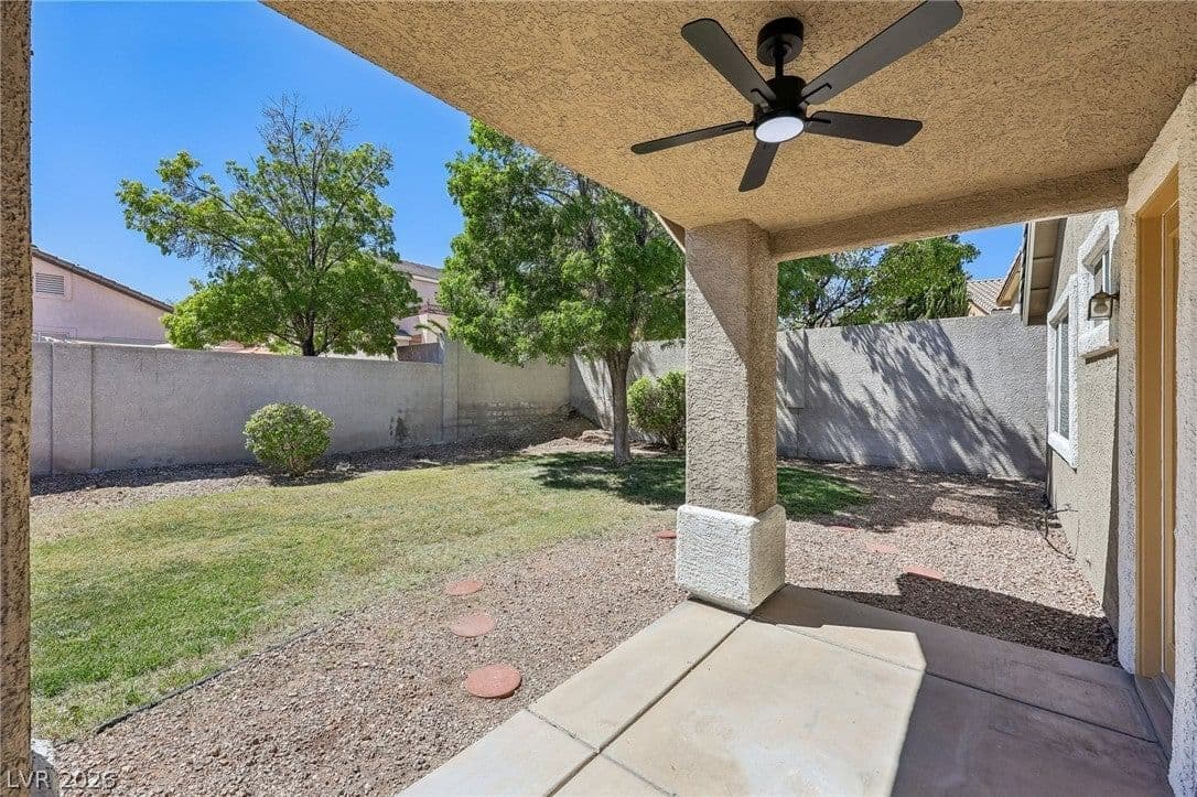 10669 Oak Crest Avenue photo 4