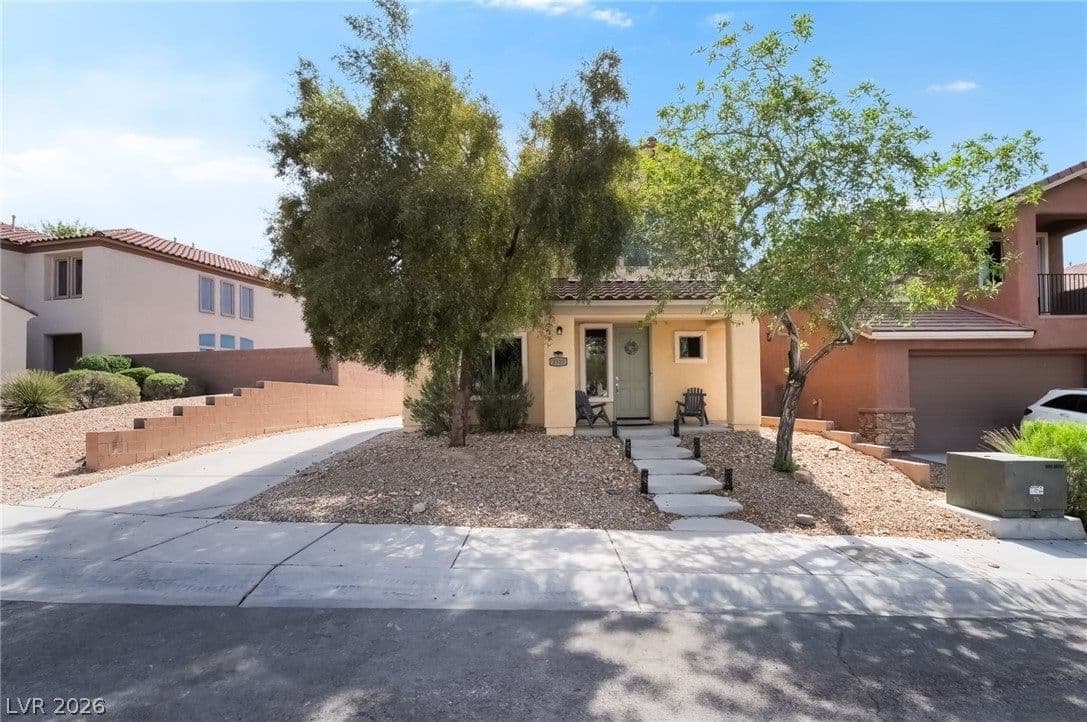 2525 Pastis Court photo 5