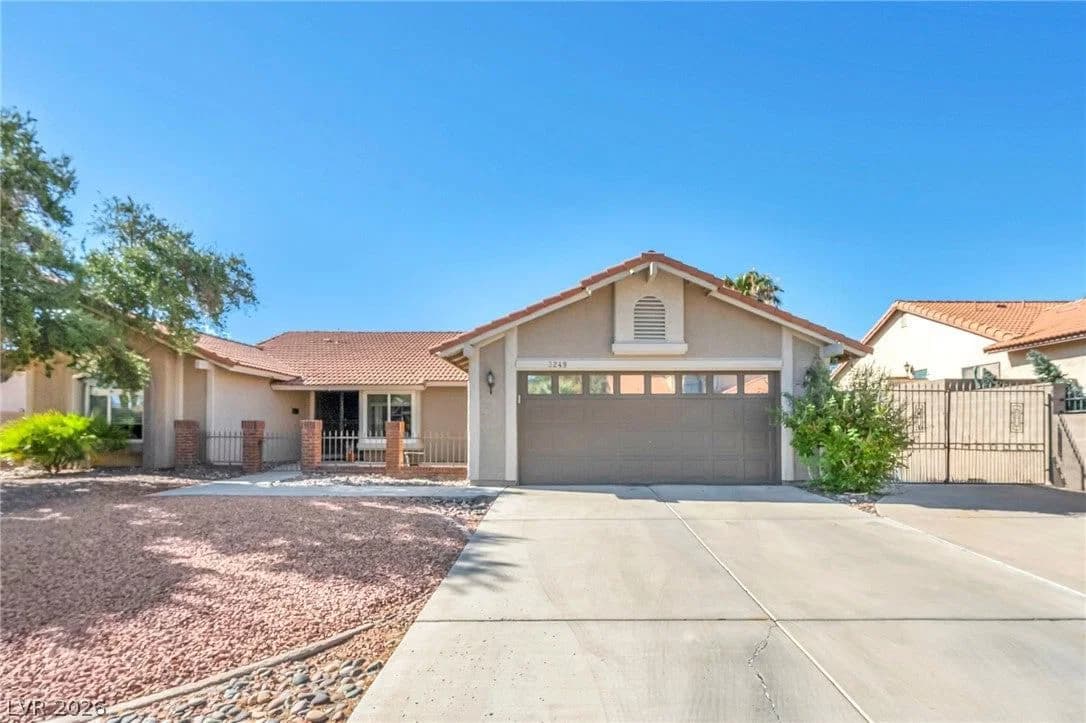 3249 Palmdesert Way