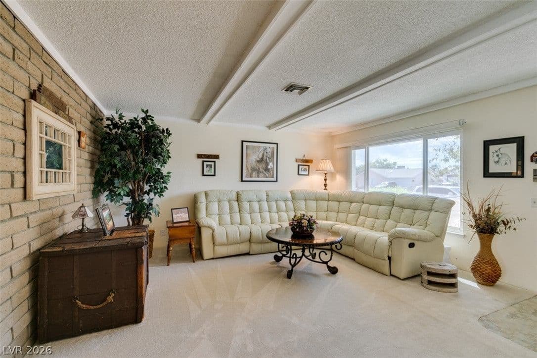 5368 Regal Avenue photo 5
