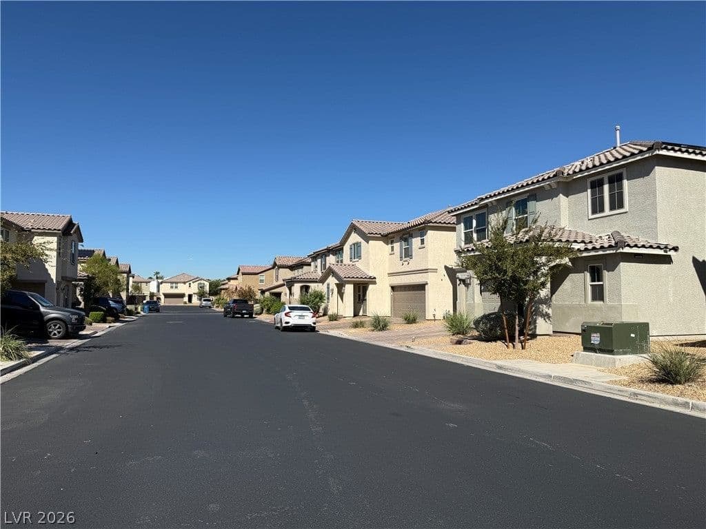 3870 Stadium Avenue photo 5