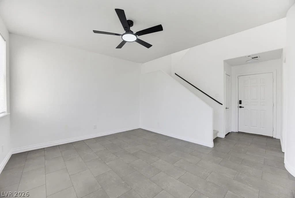1079 Country Skies Avenue photo 5