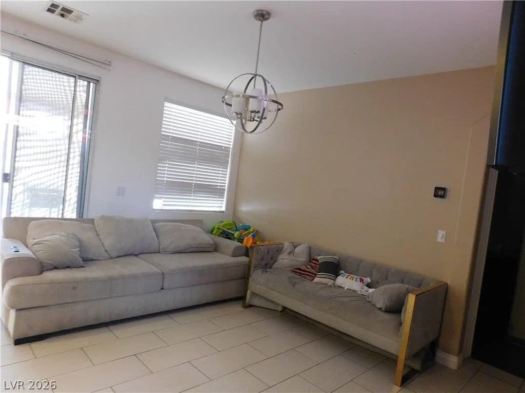 4928 Dancing Lights Avenue photo 4