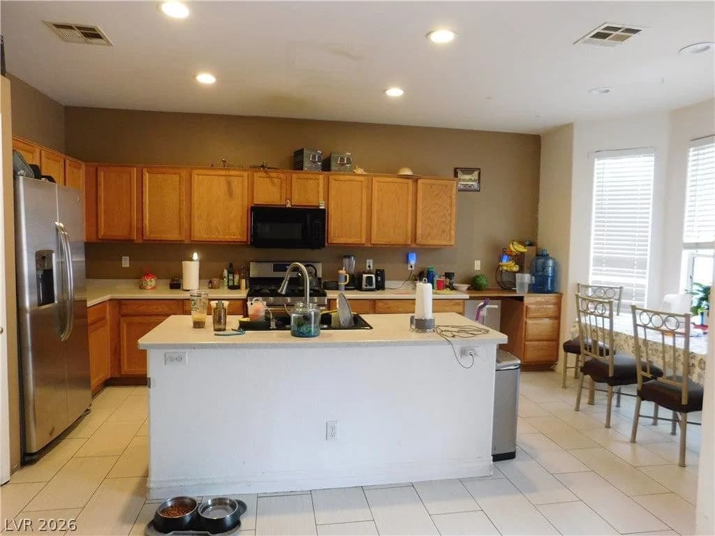 4928 Dancing Lights Avenue photo 5