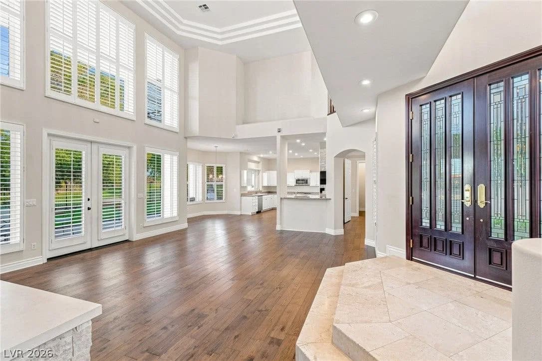 8901 Robinson Ridge Drive photo 3