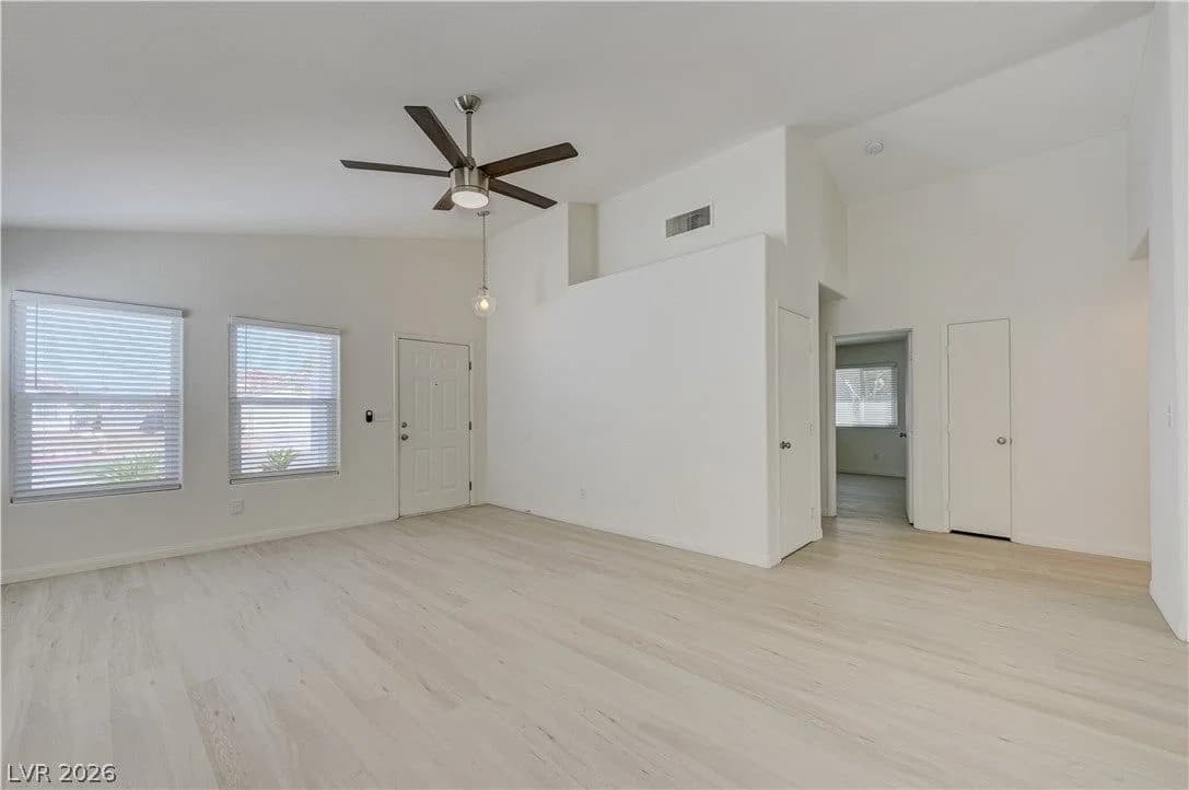 7313 Silver Ridge Drive photo 5