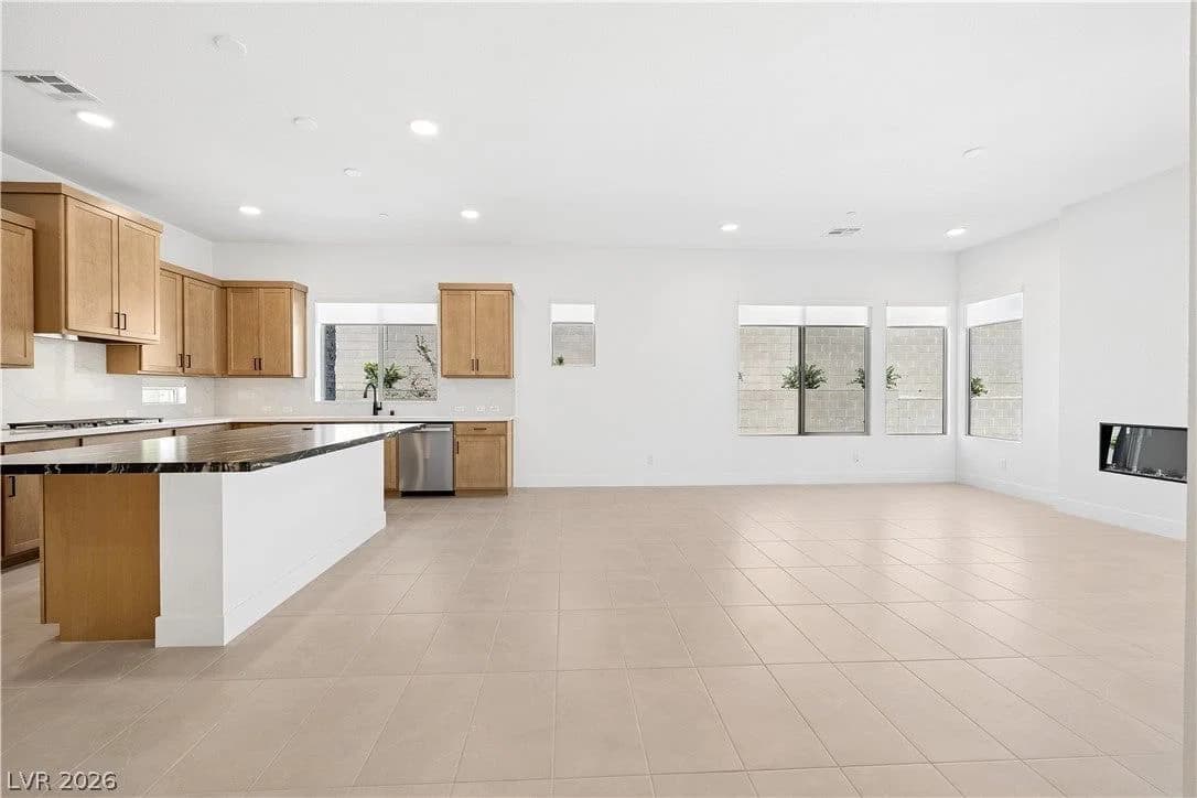 12260 Summer Bloom Lane photo 4