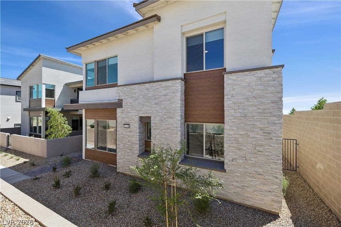 12260 Summer Bloom Lane photo 2