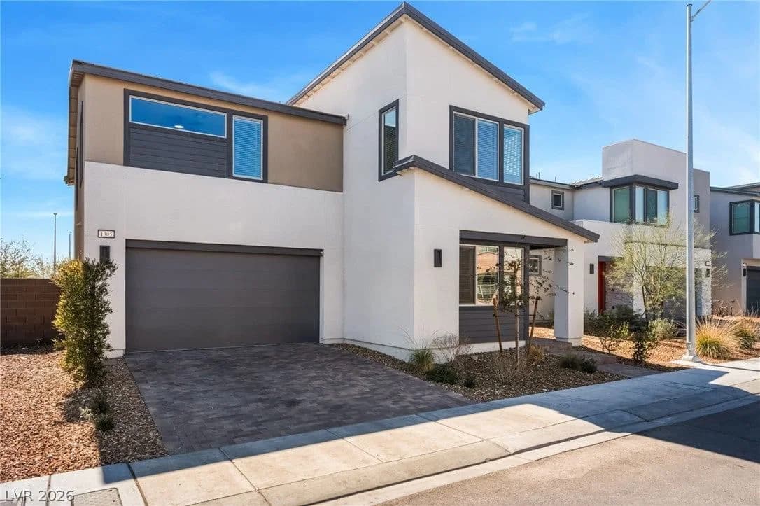 1305 Crimson Sunbird Avenue photo 4