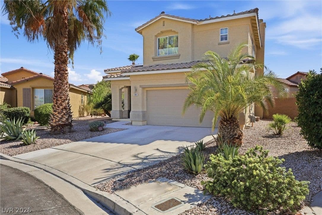 1701 Drifters Peak Street photo 2