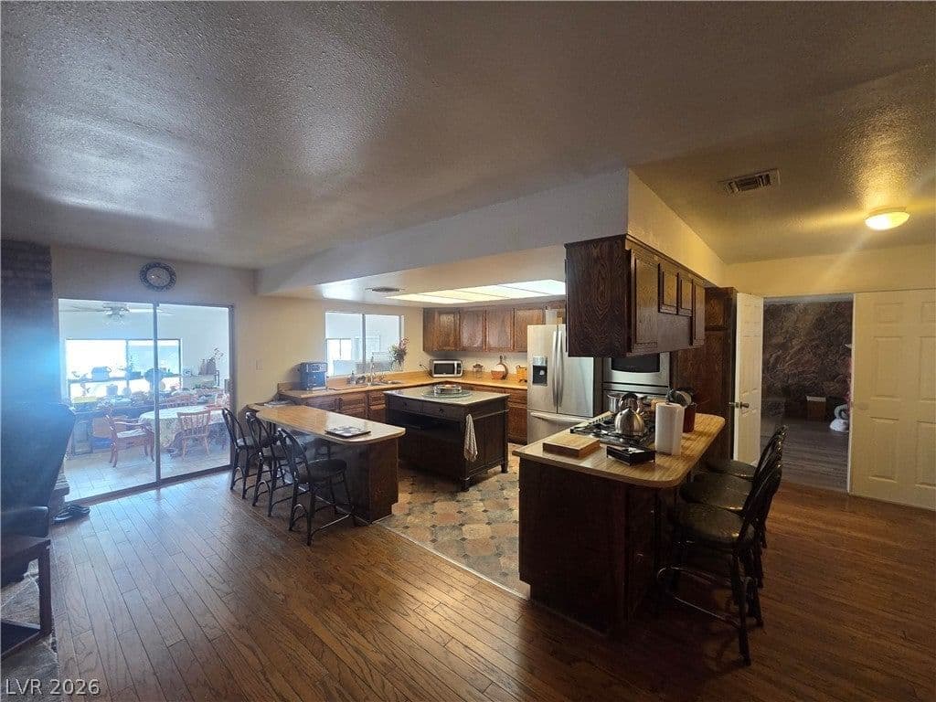 1590 Palomino Drive photo 5