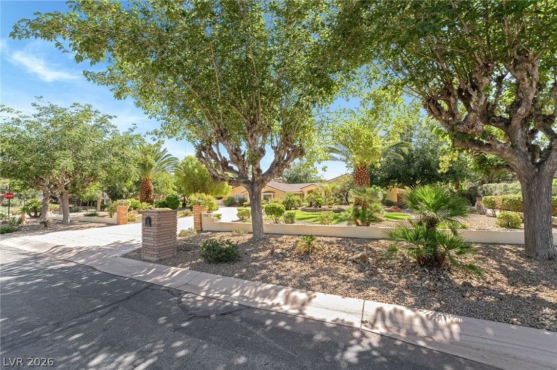 7154 Ranchito Circle photo 2