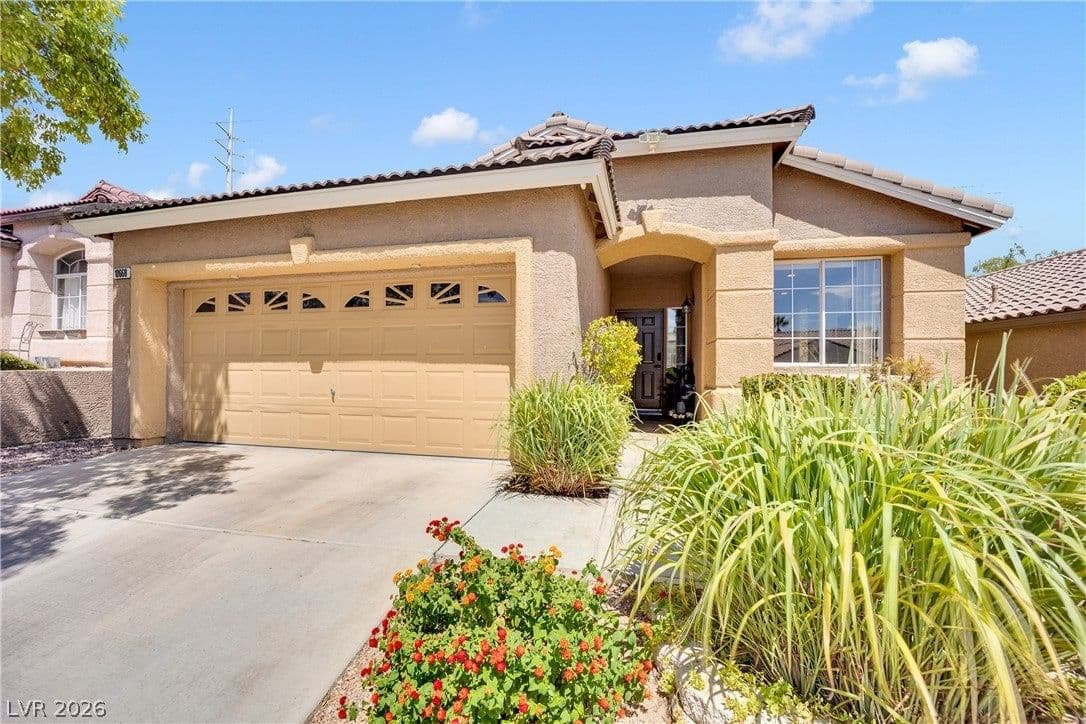 10668 Windrose Point Avenue photo 3
