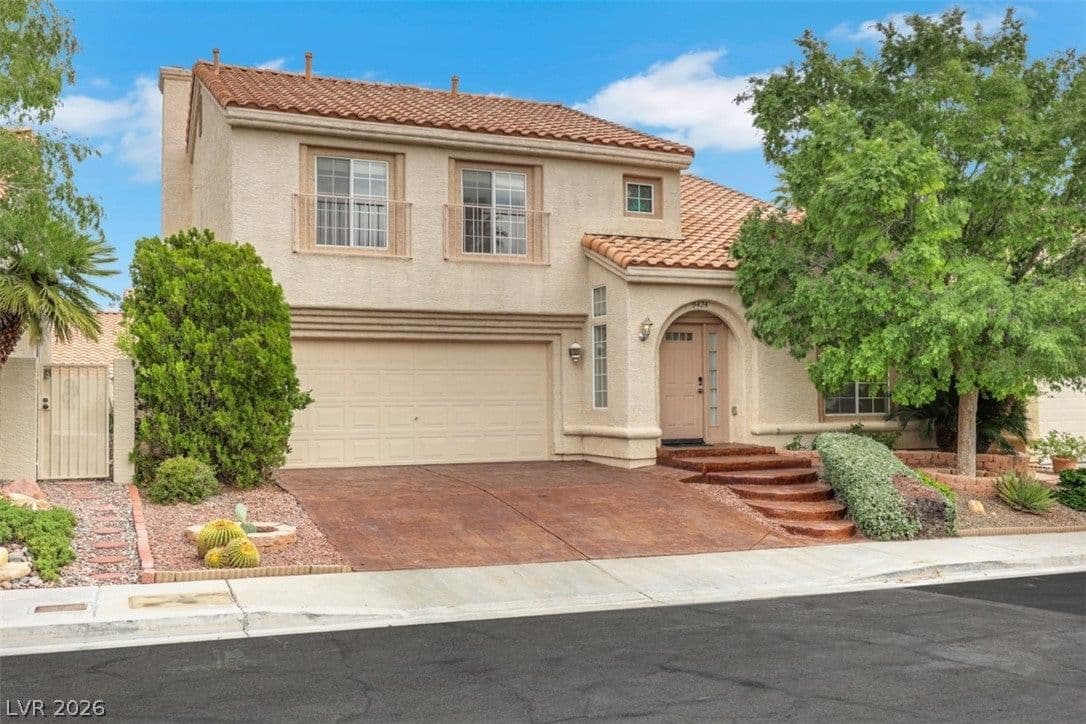9424 Rolling Ridge Lane