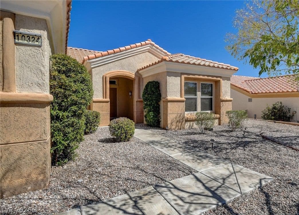 10324 Snyder Avenue photo 3