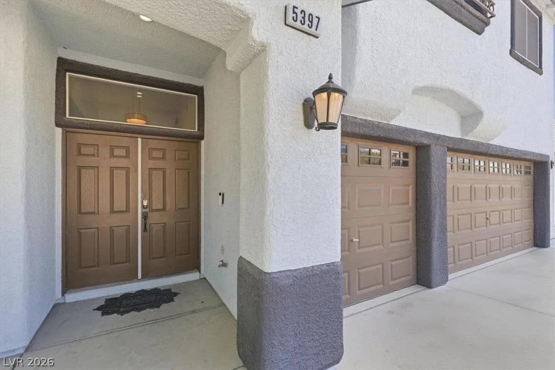 5397 Esparon Avenue photo 3