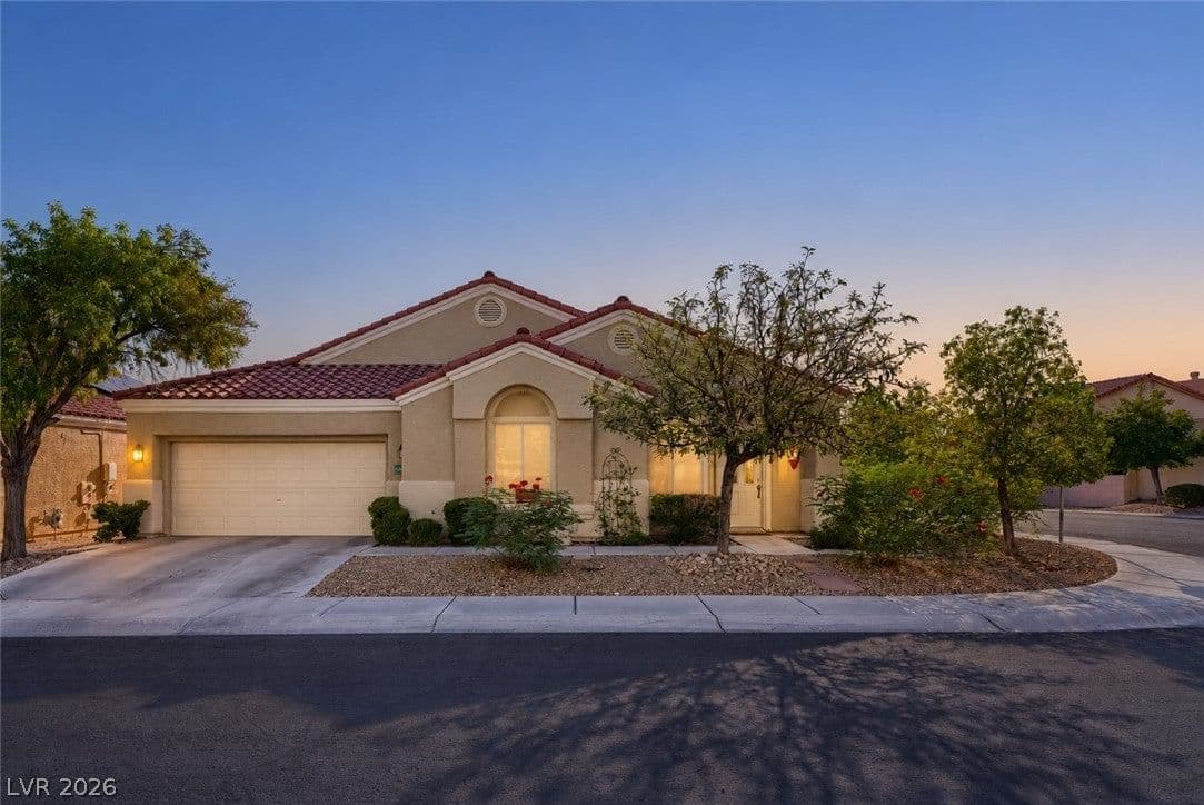 1620 Shadow Dancer Street