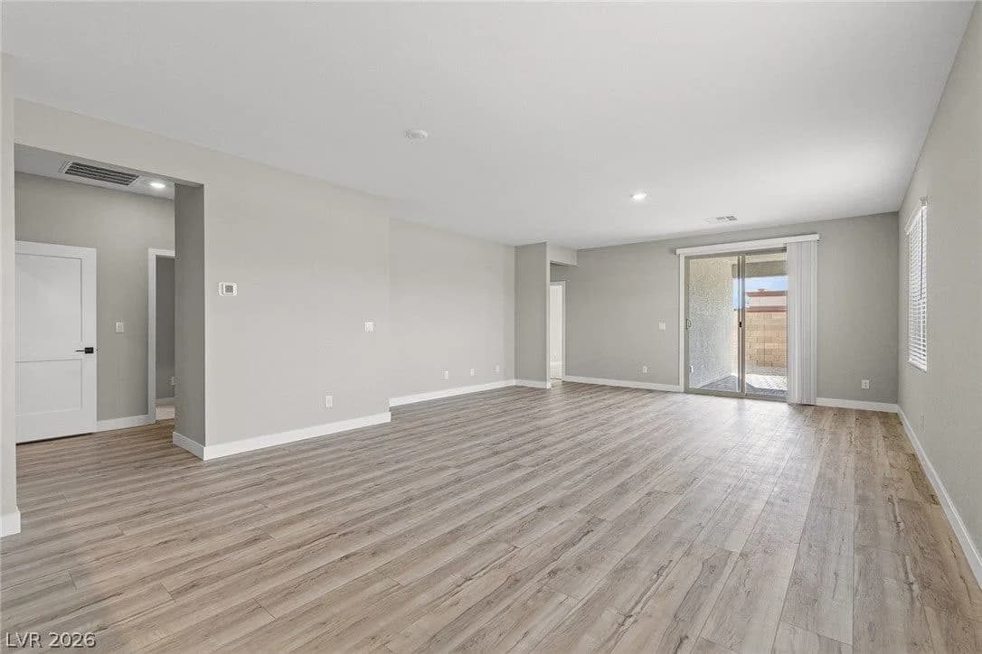 4608 Cave Lake Avenue photo 5