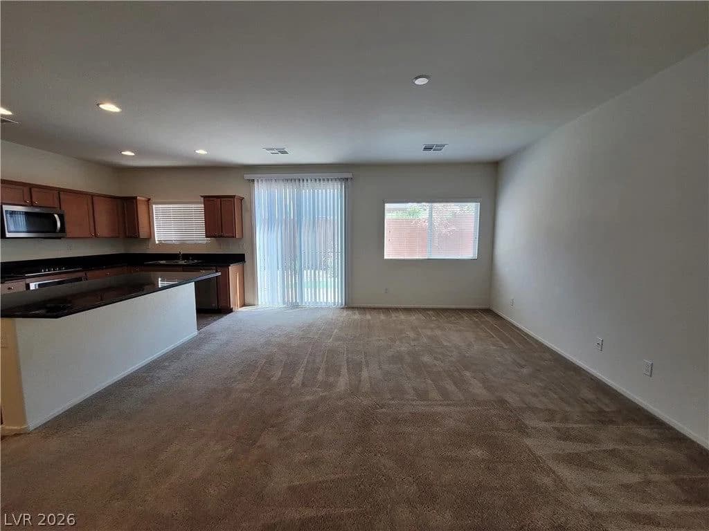 8283 Nebula Cloud Avenue photo 3
