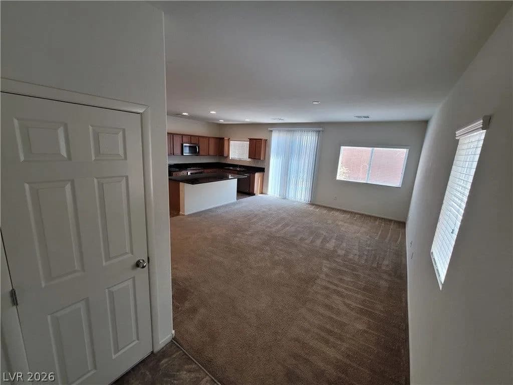 8283 Nebula Cloud Avenue photo 2