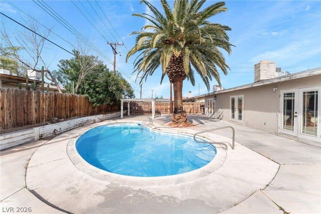 2129 Michael Way
