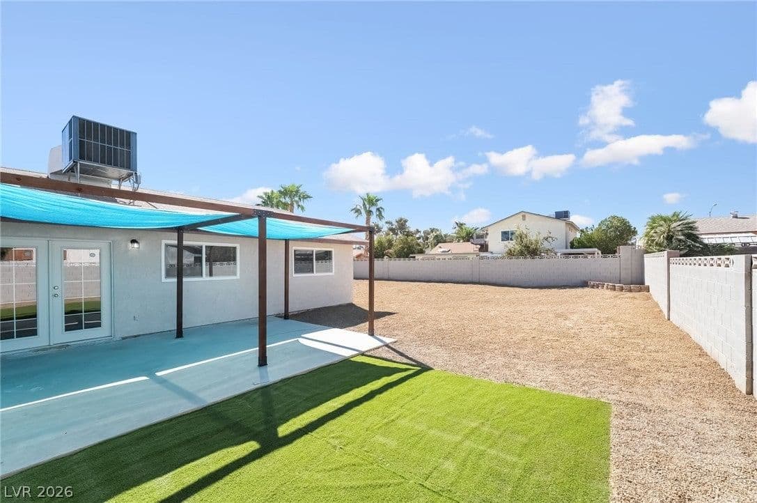 3623 Biela Avenue photo 2