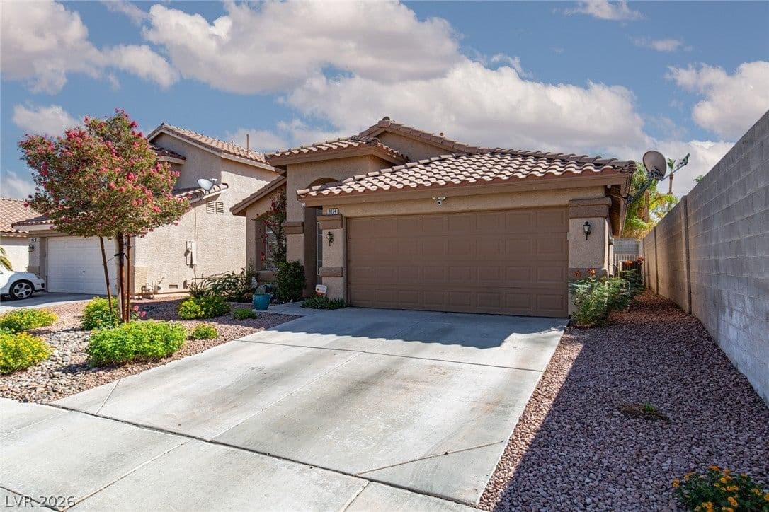 9074 Sandy Slate Way photo 3