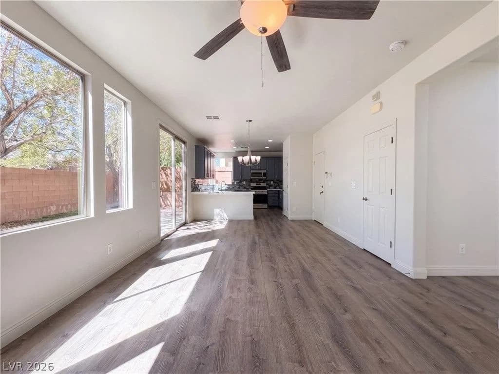 7319 Pepperbox Avenue photo 3