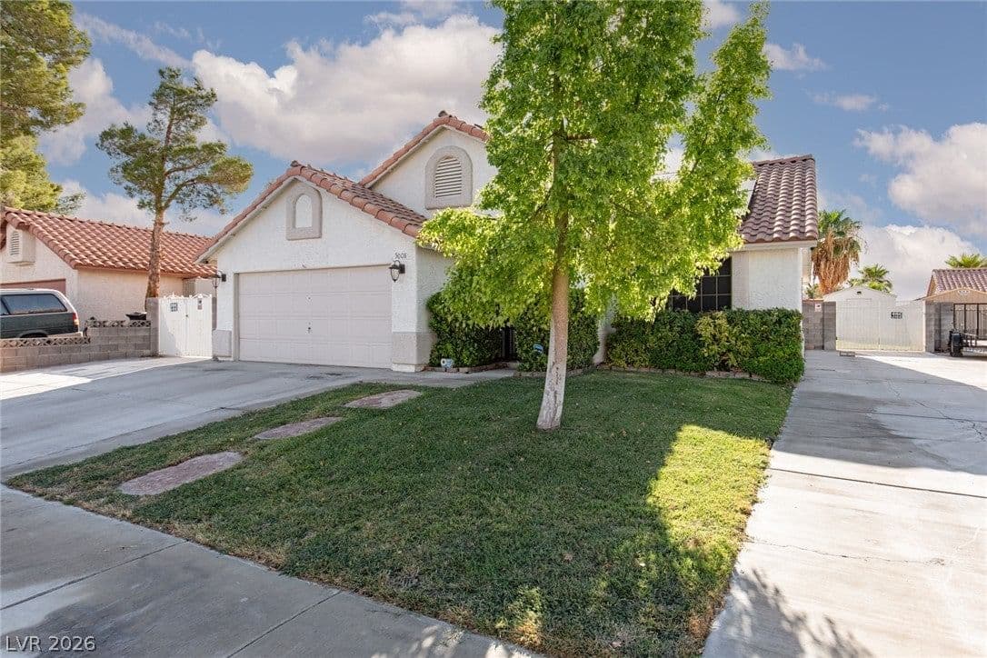 5008 Deep Forest Drive photo 3