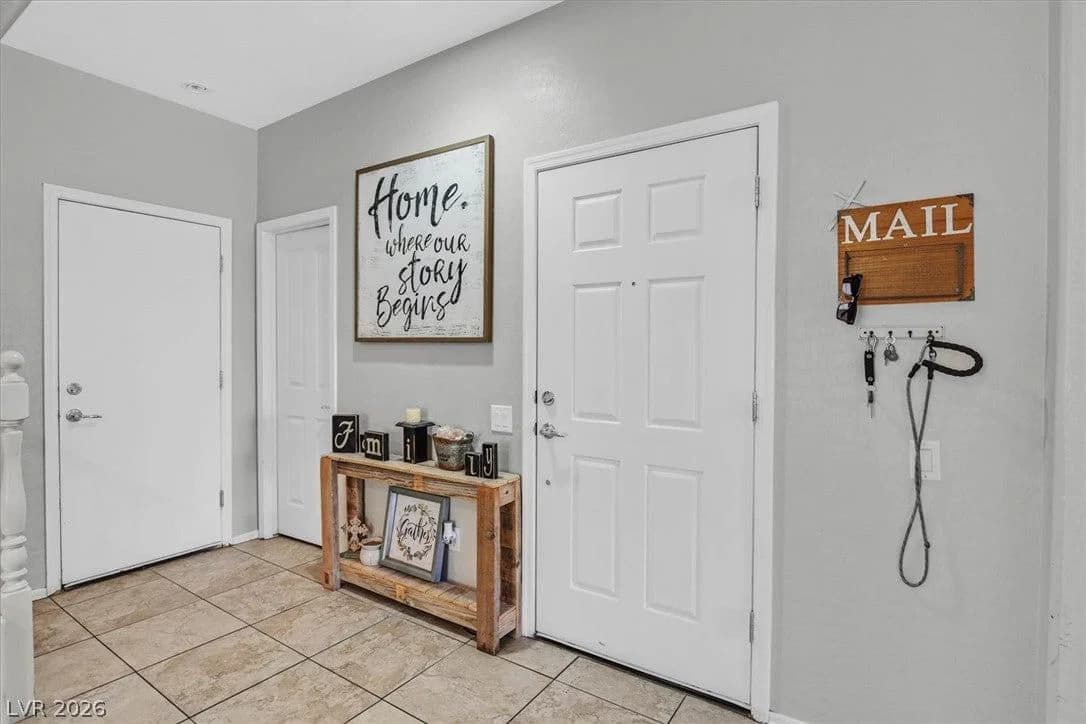 2612 Seurat Terrace photo 2