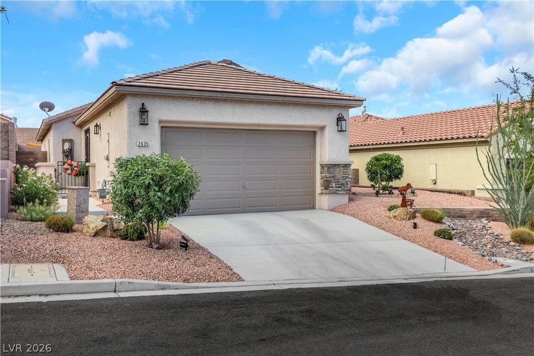 2635 Dirleton Place photo 3