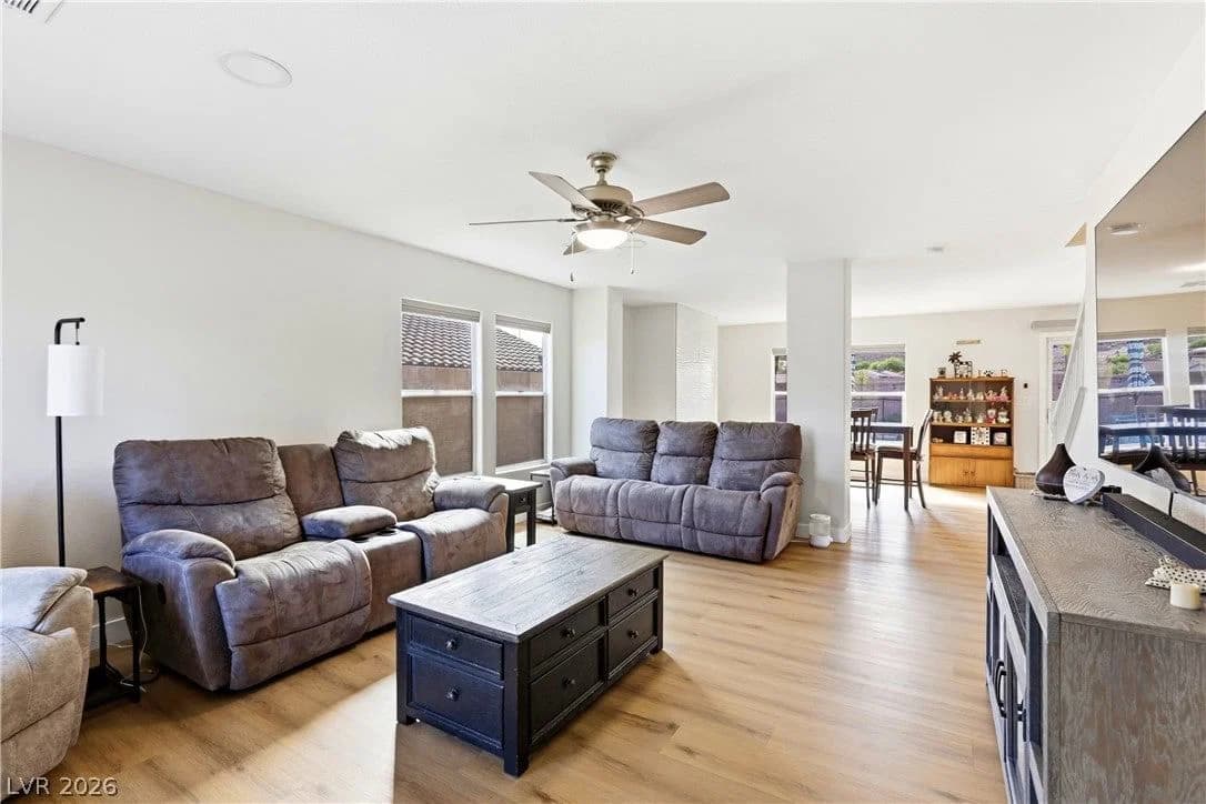 609 Backbone Mountain Drive photo 5