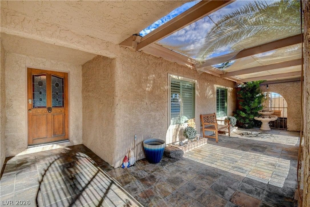 659 Arrayo Way photo 4