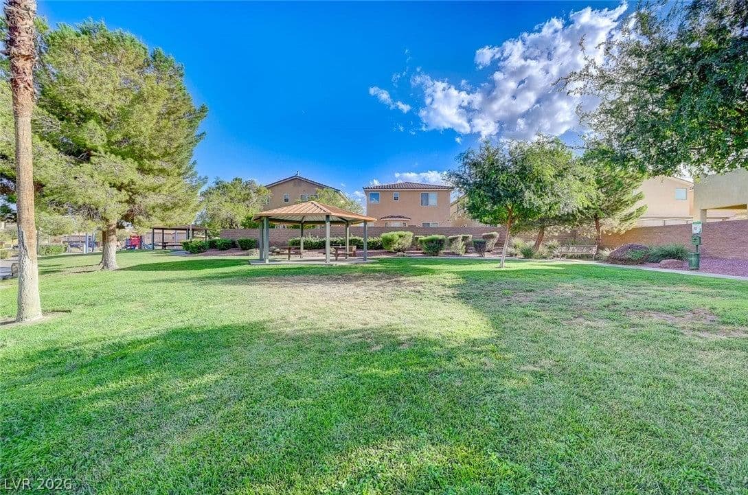 742 Aloe Yucca Avenue photo 4