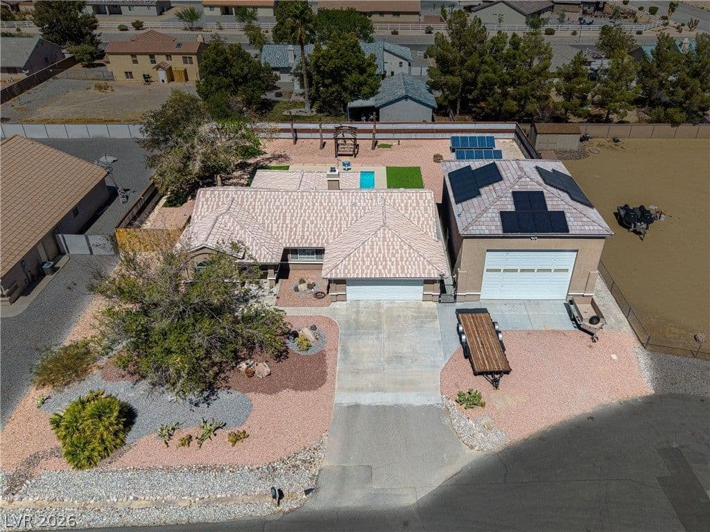 540 Tomahawk Court photo 3