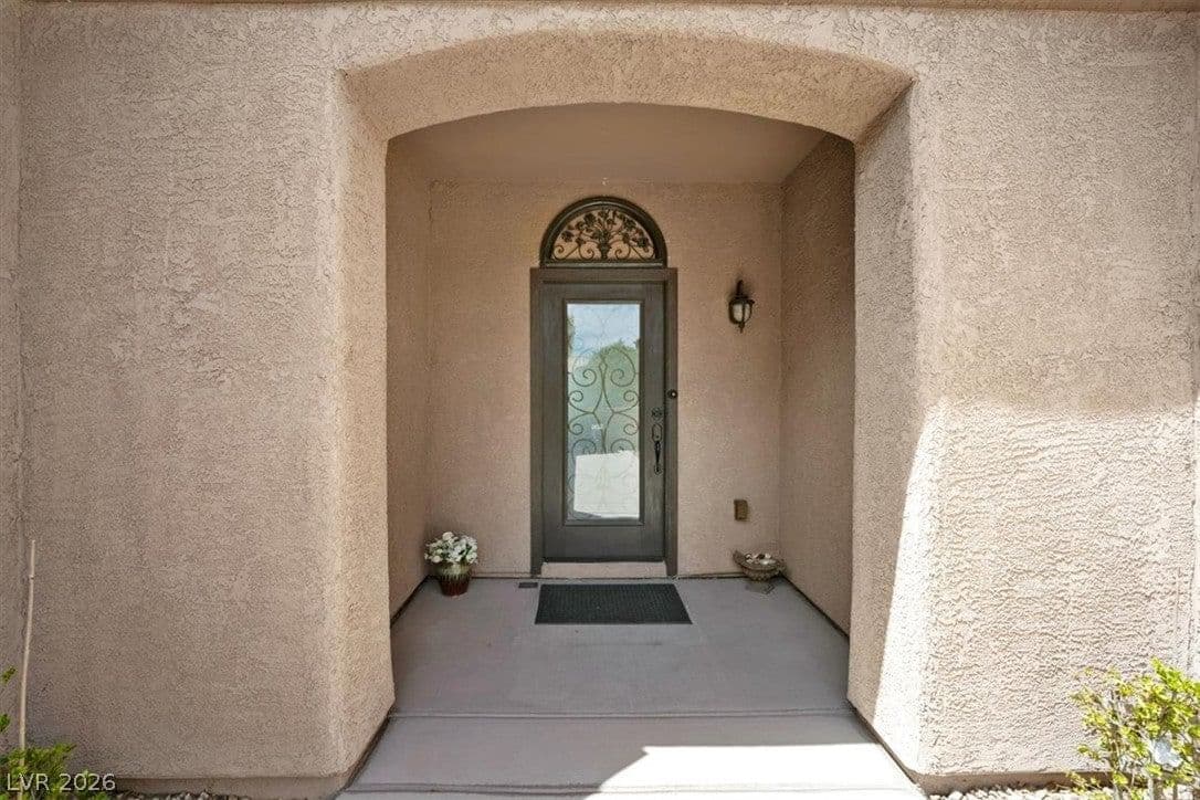 5546 Criollo Drive photo 4