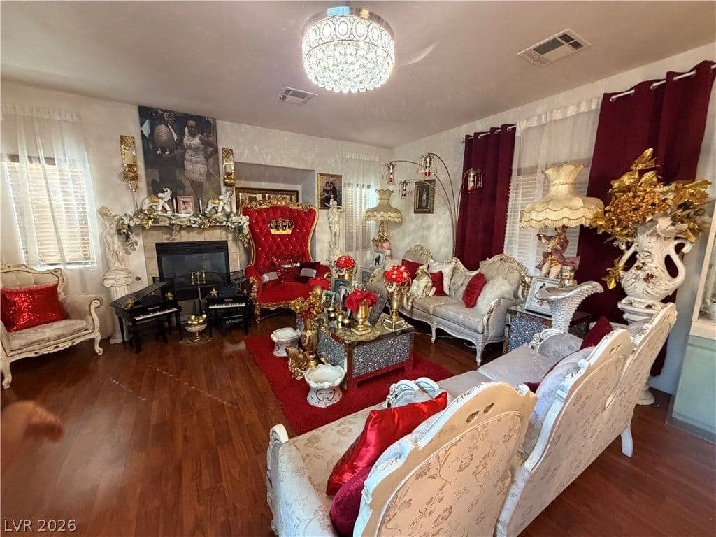 3540 Rubio Sun Avenue photo 3