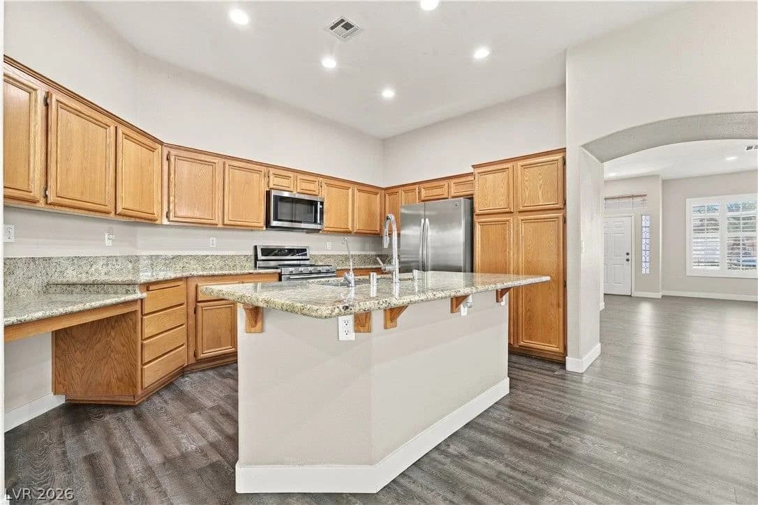 7952 Nookfield Drive photo 4