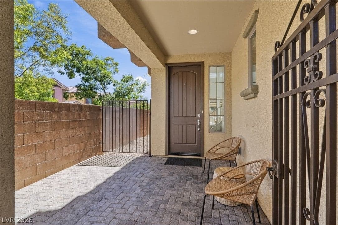 11235 Almador Vista Court photo 5