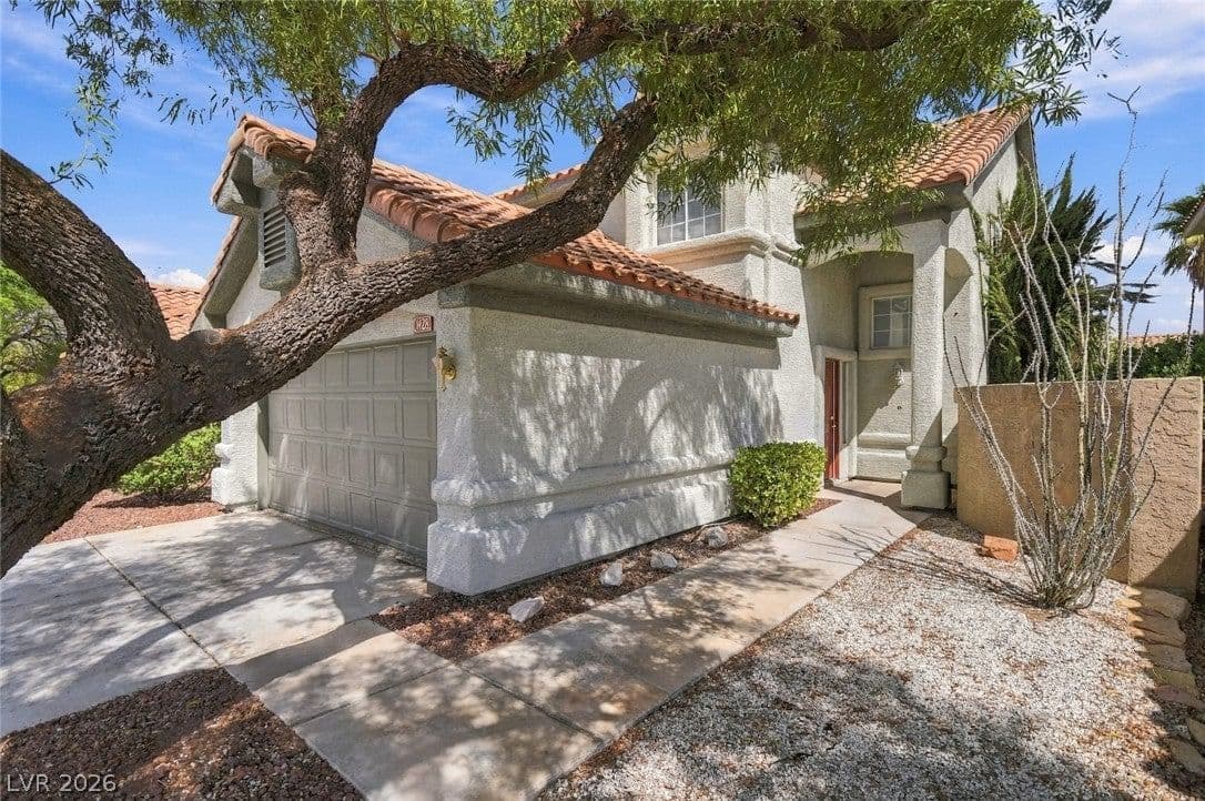 1428 Desert Hills Drive photo 4