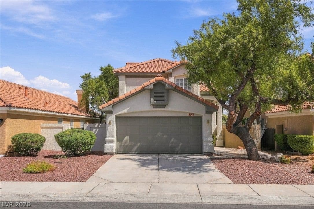 1428 Desert Hills Drive