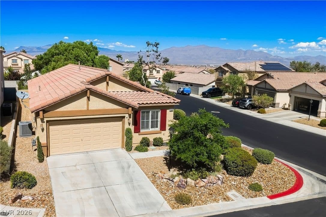 10528 Early Heights Court photo 2