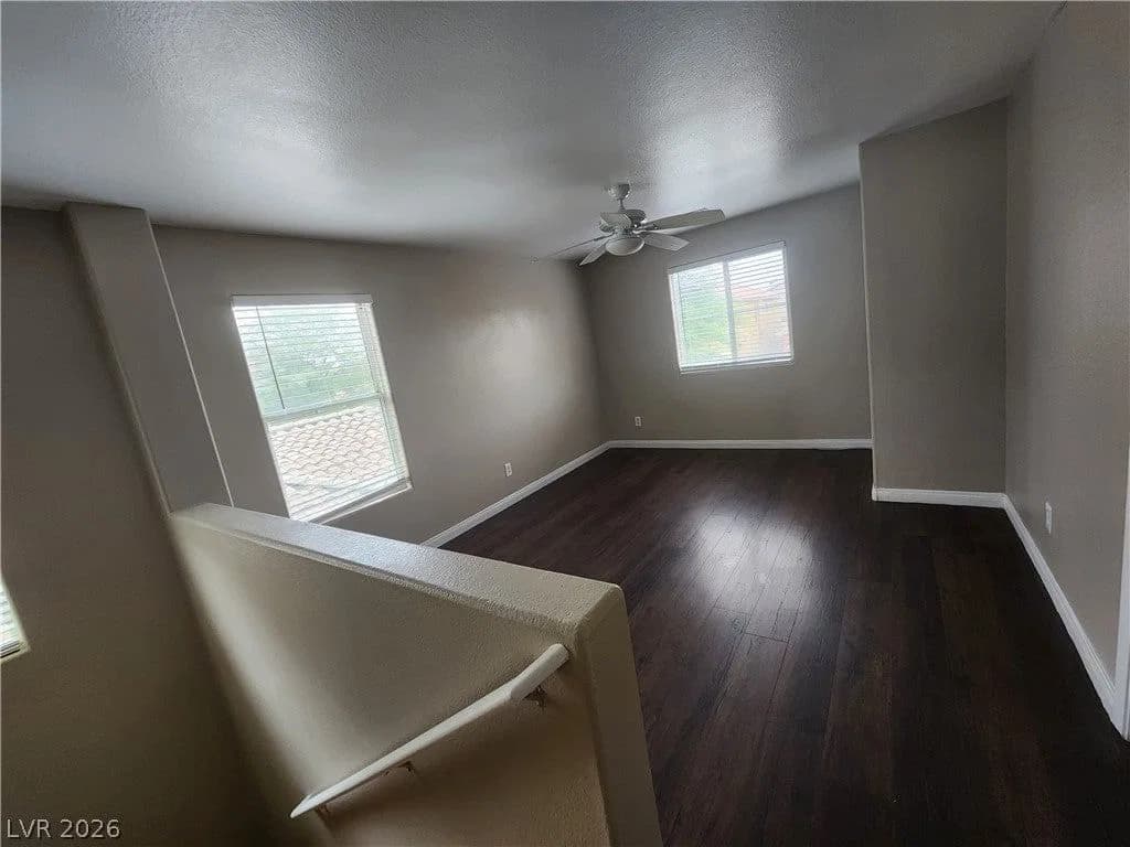 6338 Alpine Tree Avenue photo 4