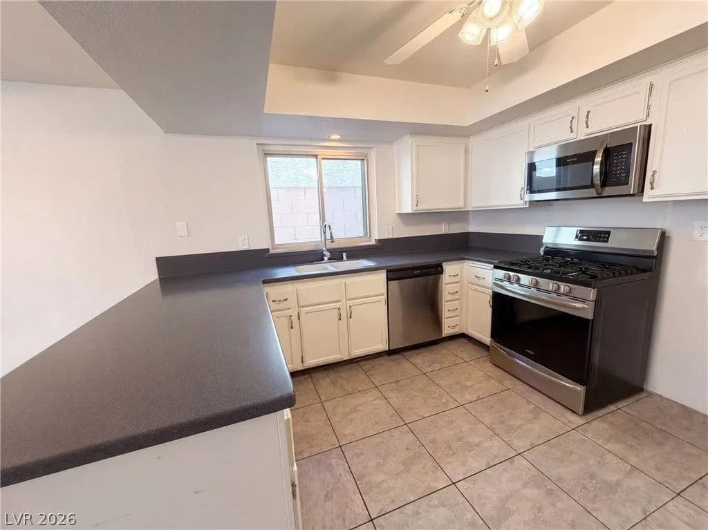 57 Megan Drive photo 2