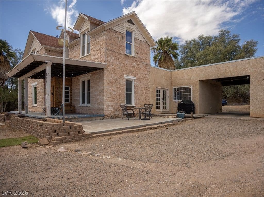 560 Bonelli Avenue photo 3