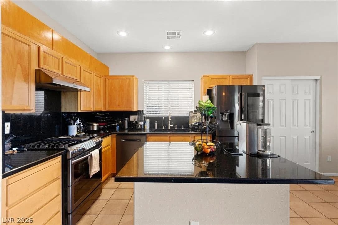 855 Binbrook Drive photo 3